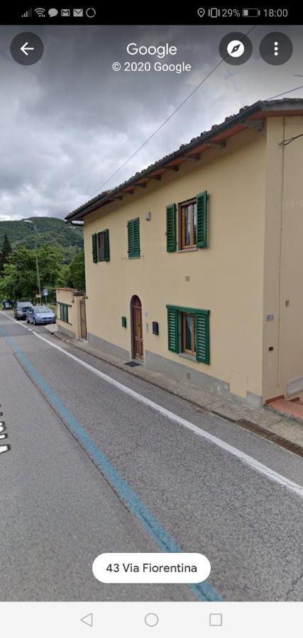 A Casa Di Iole Tra Il Chianti E La Bella Firenze Apartment Luaran gambar